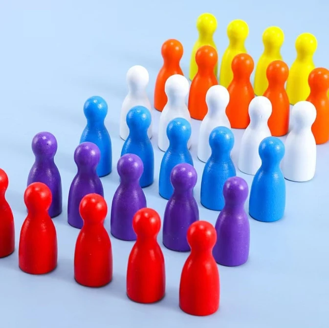100 Pcs Colorful Wooden Chess  - đánh giá và giá Board Game Illustration